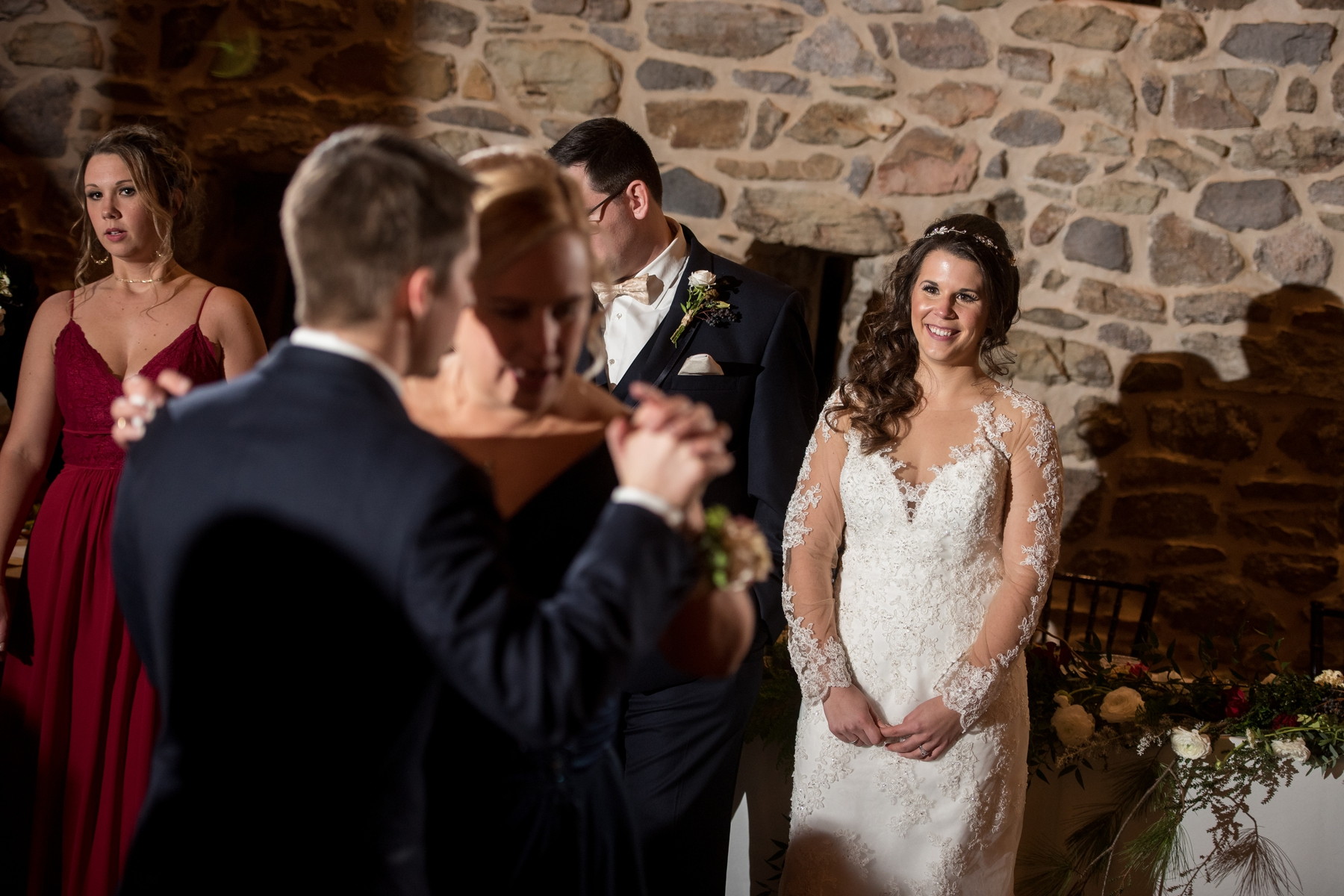 Harvest View Barn Hershey Farms Elizabethtown Pa wedding photography